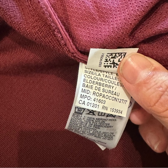 Canada Goose Windbridge Hooded Zip Up Jacket in Elderberry - Picture 8 of 11